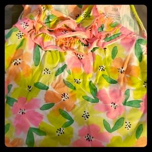 Tank top with ruffels